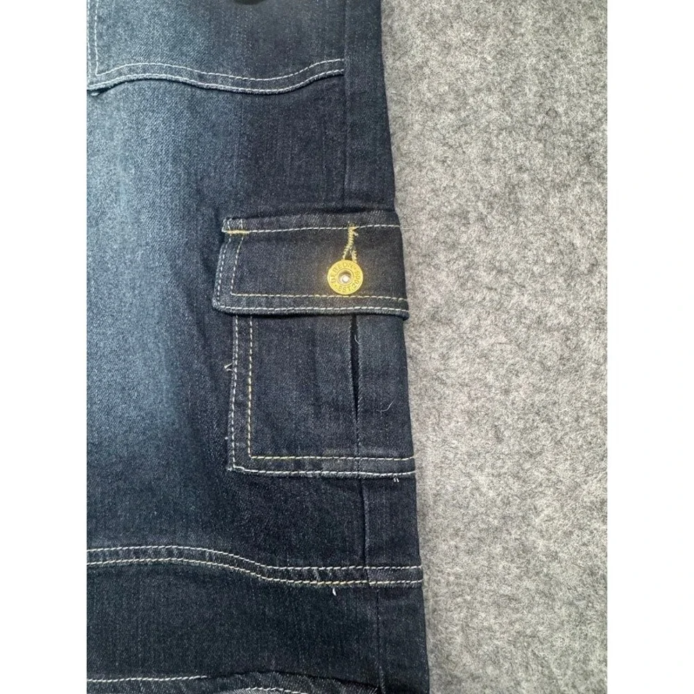 Dereon Mens Dark Wash Denim Cargo Shorts Contrast Stitch Streetwear Size 7/8 NWT